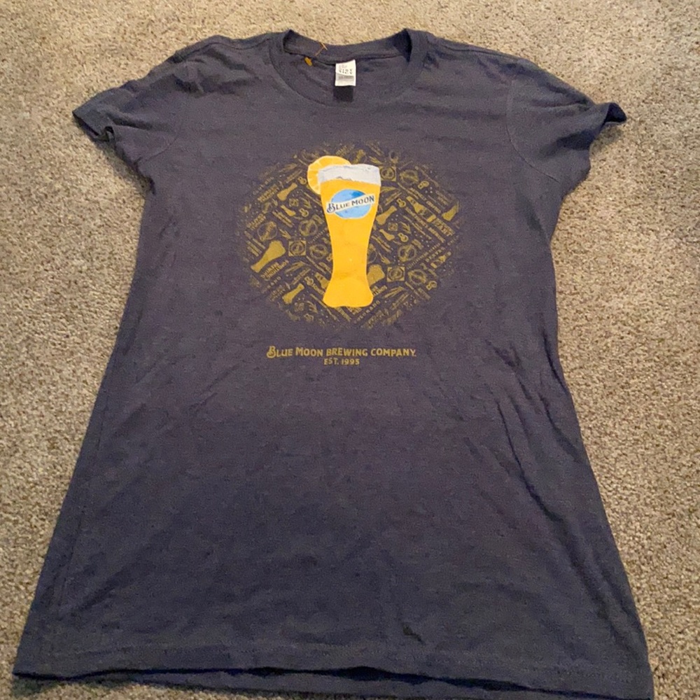 Blue Moon brewery t shirt